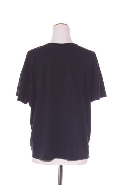 YALE - University tee - Navy! 16