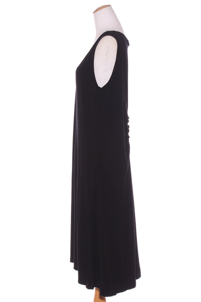 DUSTI YORKE (NZ) Pin-tuck detail midi dress! 18