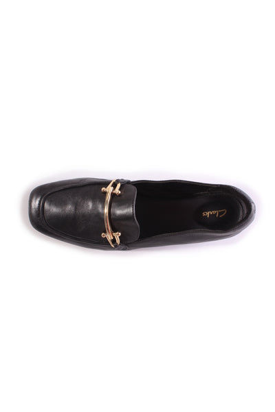 CLARKS - Gold horsebit leather loafer! 41