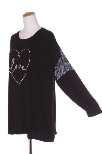 AVENUE "Love" print mesh panel top! 22-24