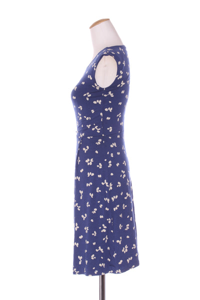 BODEN - Blue + white petal print jersey dress! 6-8