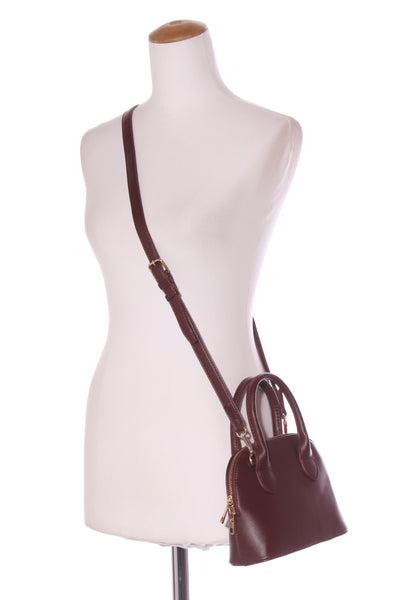 ANKO (LN) Chocolate crossbody bag!