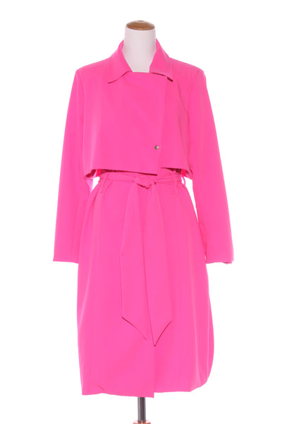 STELLA ROYAL - Fluro pink trench coat! 16
