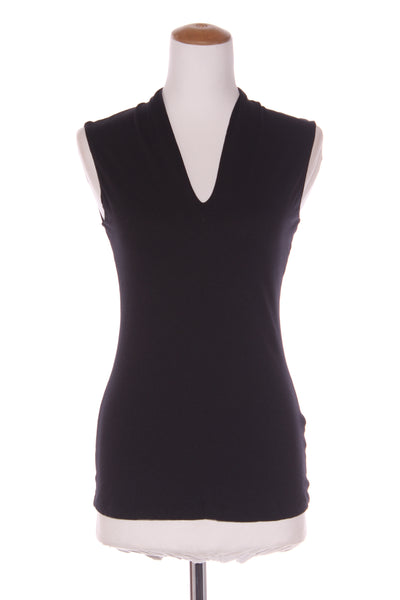 METALICUS - V neck soft stretch essential top! 8-14