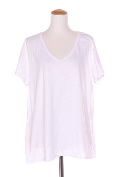 SARA - V neck cotton tee - White! 18
