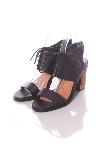 EOS (LN) "Theora" leather lace up heels! 9