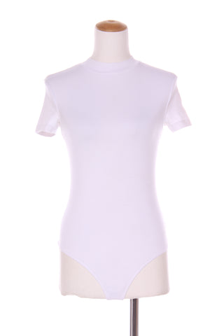 KOOKAI - White cotton bodysuit! 8-10