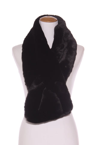 Silky faux fur scarf!