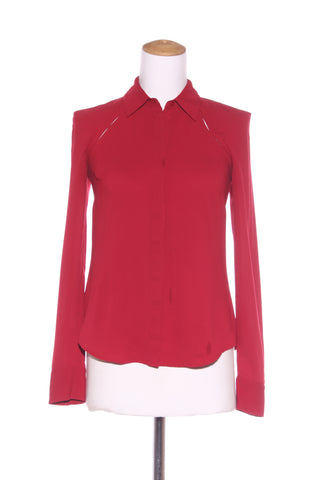 CUE (AU) Deep red hidden placket shirt! 6