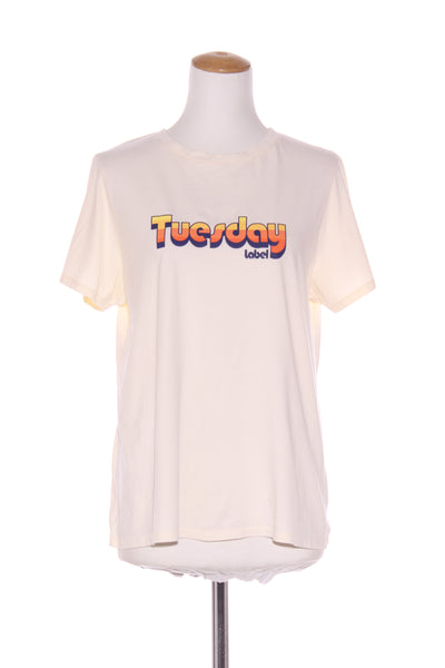 TUESDAY - Retro print logo tee! 12