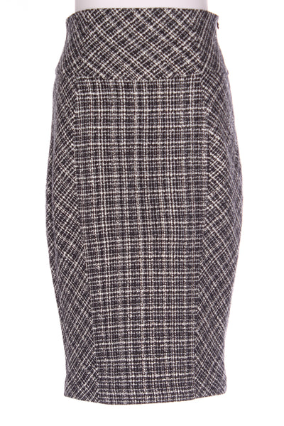 CUE IN THE CITY - Tweed pencil skirt! 10