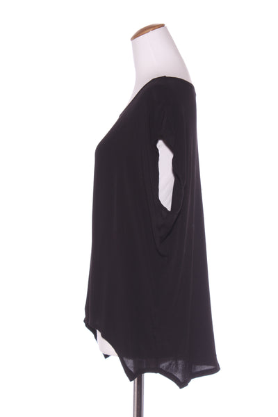 BOHO - Jane scoop hem top - Black! 10-12