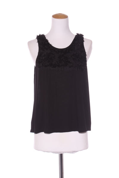 SUITE BLANCO - Rosette detail tank! 12