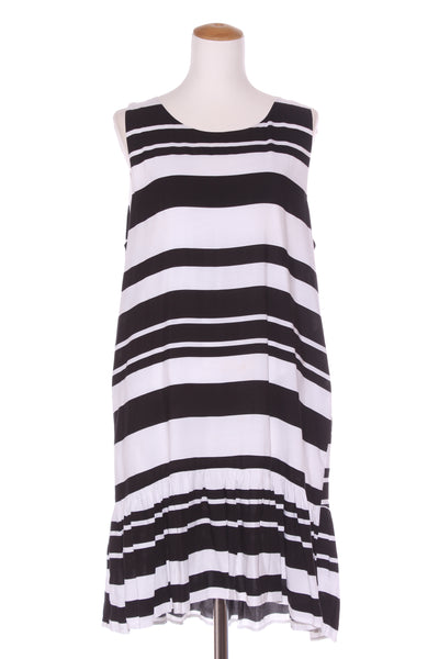 DECJUBA - Drop waist stripe dress + pockets! 14