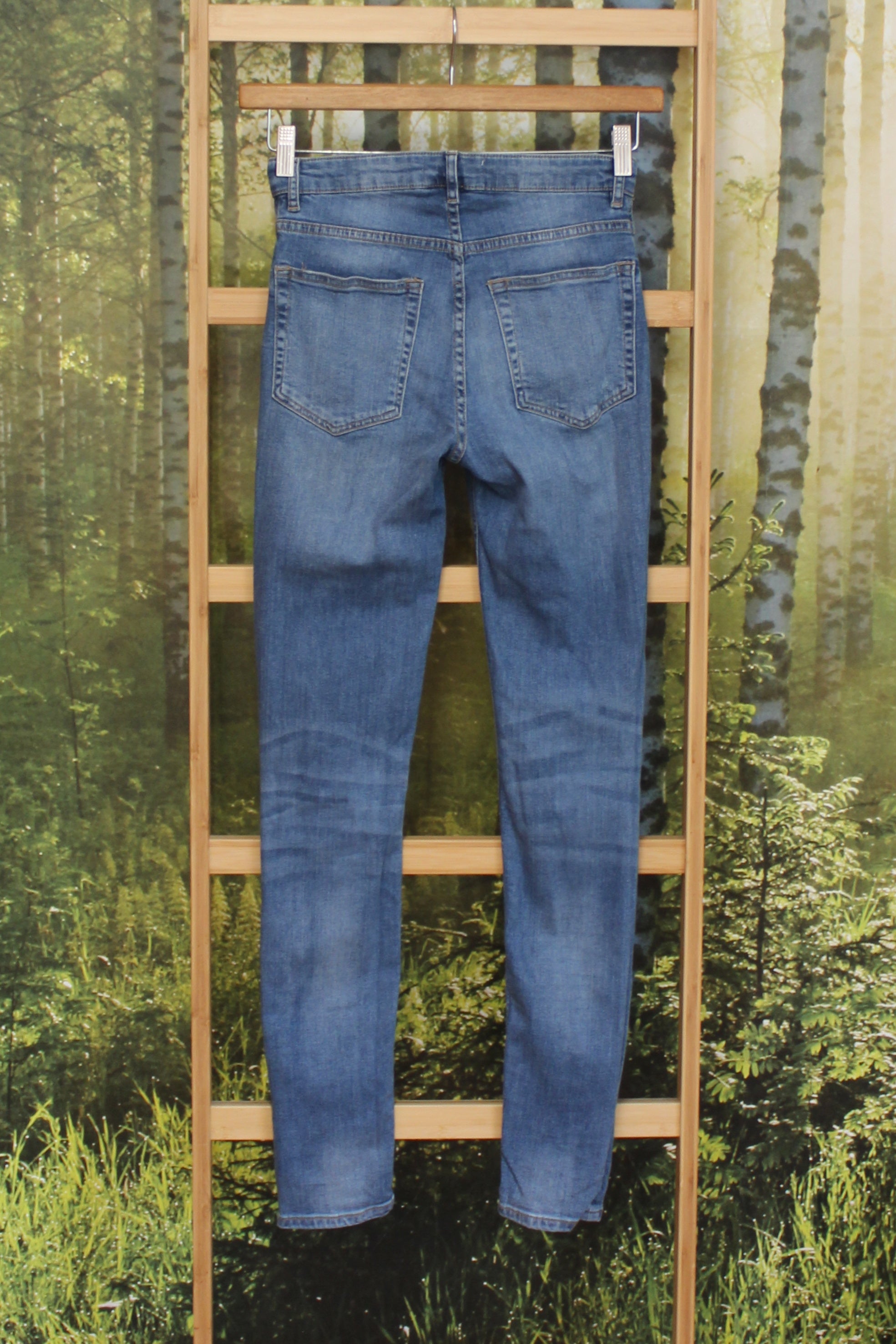 L.O.G.G. Distressed skinny jean 6 8