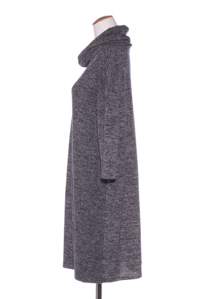 CAPTURE - Polo neck soft knit dress! 14