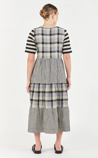 OBI "Monochrome tier" check stripe dress! 12