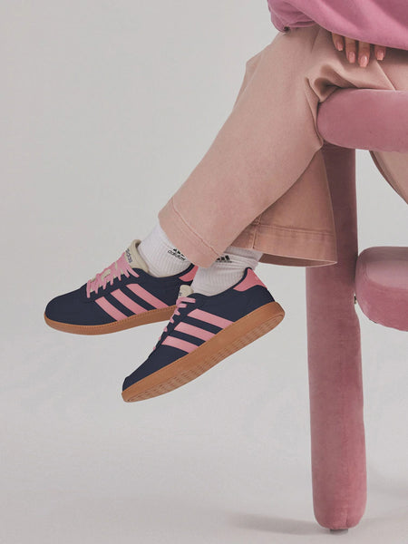 ADIDAS "Breaknet" sleek shoes + extra laces! 40.5