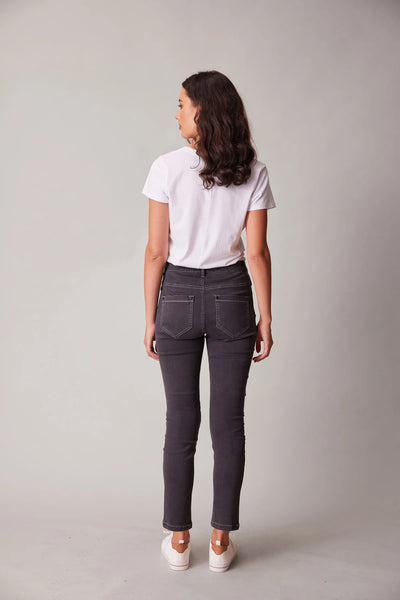 LANIA (LN) "Vienna" straight leg jean - Charcoal! 16