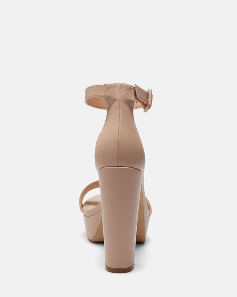 NOVO "Ladysmith" nude block heels! 9