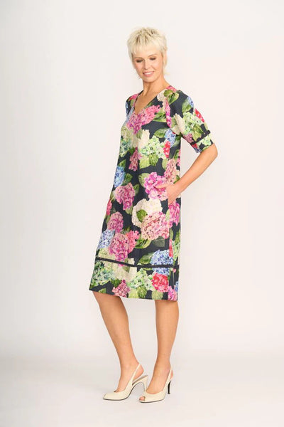 FOIL (LN) Trim time hydrangea print linen dress! 16