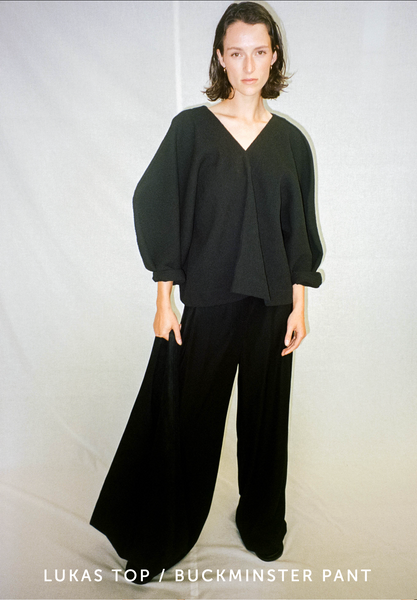 GREGORY (NZ) Silk blend Buckminster wide leg pant! 12