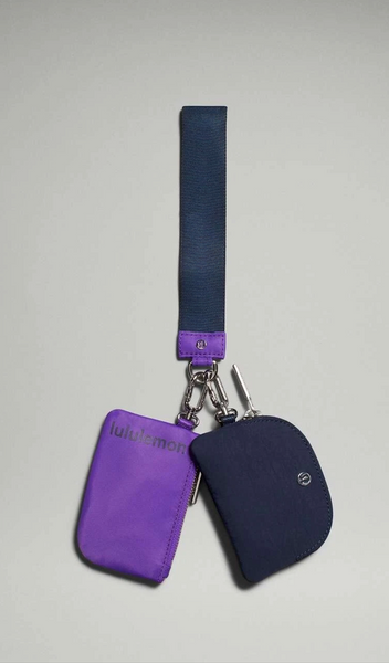 LULULEMON (BN) Dual pouch wristlet!
