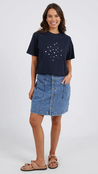 ELM - Embroidered daisy spot tee! 8