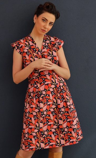 KARMA EAST - Sleeveless dress! 10-12