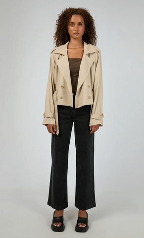 ALL ABOUT EVE - Toledo linen blend crop trench! 12