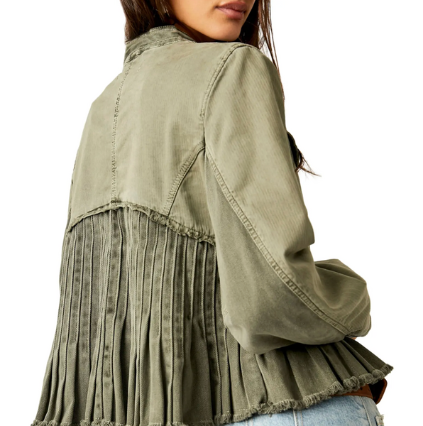 FREE PEOPLE (LN) Cassidy pleated denim jacket! 12