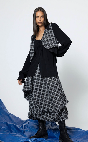 LOUNGE By Repertoire (NZ) Monochrome vest! 10-12