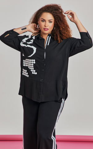 PRETTY BASICS By TS (LN) Bamboo Rhea print shirt! 16