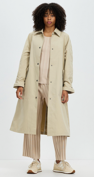 ASSEMBLY LABEL (LN) Frances waxed cotton car coat! 8-12