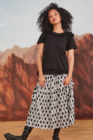 CURATE By Trelise "Ruffle standard" top! 10