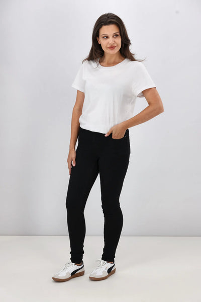 SCULPT by Shine on (BN) Black skinny jeans! 14