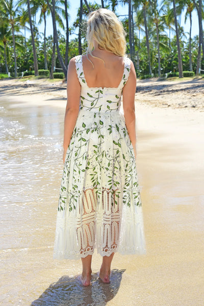 TRELISE COOPER (LN) "Lasting love" embroidered dress! 14