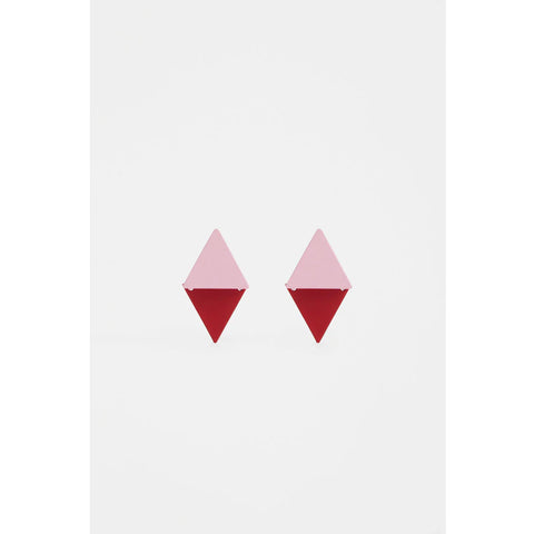 ELK - Shell pink Tri stud earring!