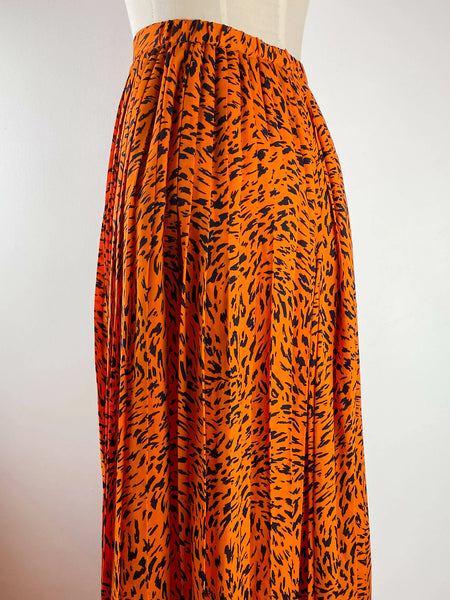 COUNTRY ROAD - Orange animal pleat midi skirt! 10