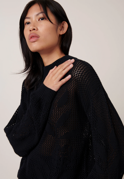 KOWTOW - Amalie floral knit crew! 8-10
