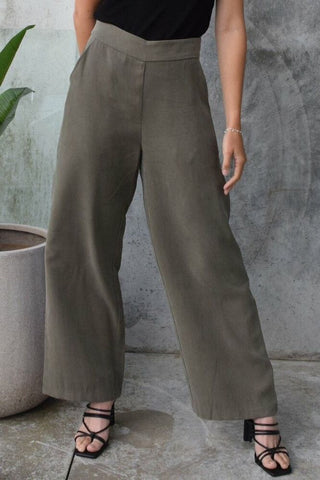 AMONG THE BRAVE - Effortless wide leg viscose pant! 10