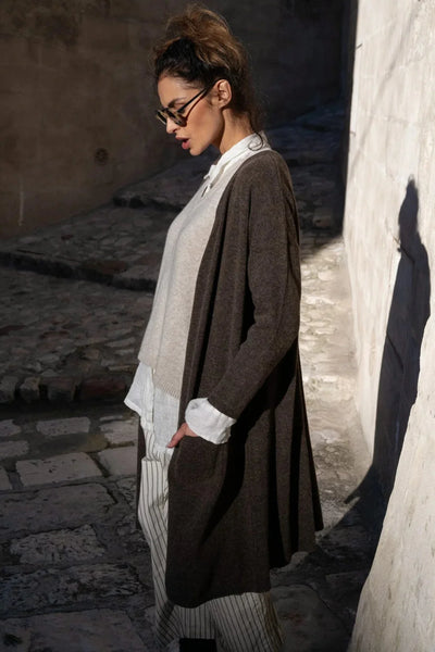 MEG BY DESIGN - Ellery wool cardigan - Chocolate! 16-18