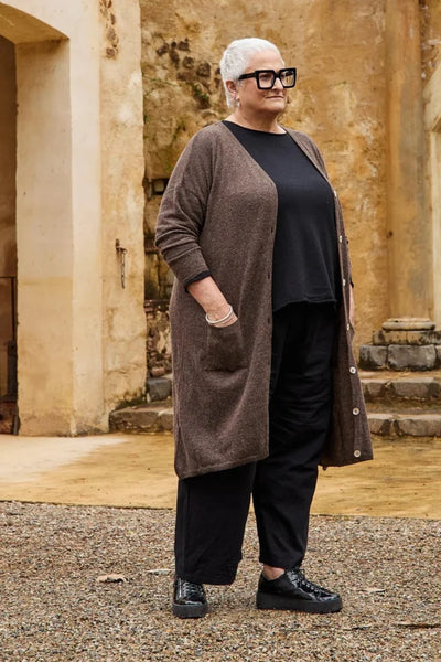 MEG BY DESIGN - Ellery wool cardigan - Chocolate! 16-18