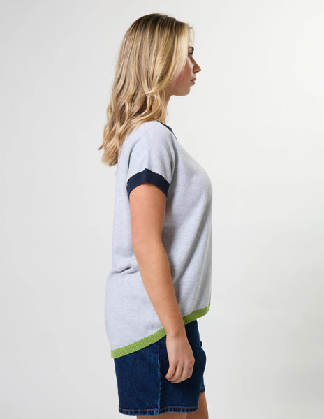 STELLA - Essentials "Laneway pocket" knit tee! 14