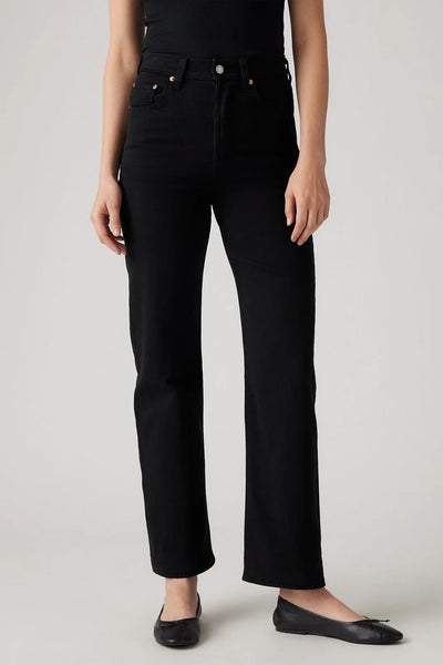 LEVI'S "Ribcage" straight ankle black jean! 34