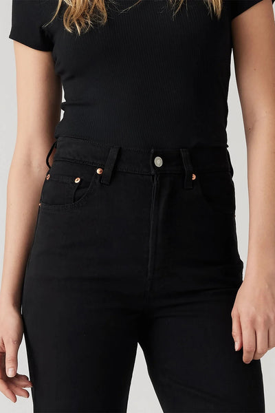 LEVI'S "Ribcage" straight ankle black jean! 34