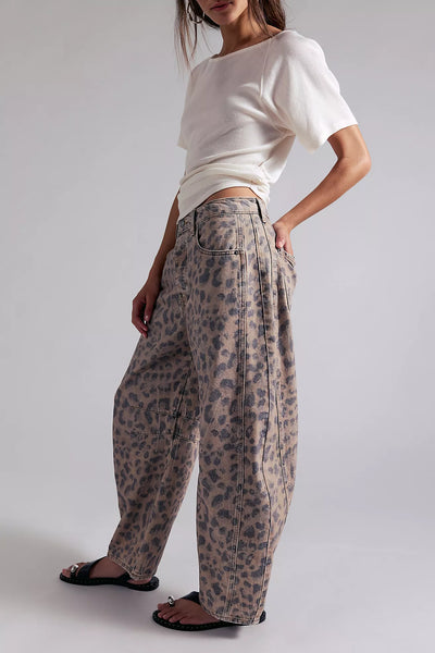 FREE PEOPLE - Good luck leopard print barrel jean! 31/13
