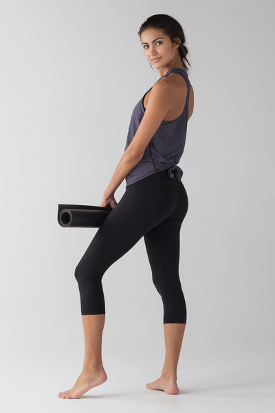 LULULEMON "Hot Like Agni" racerback tank! 10-12