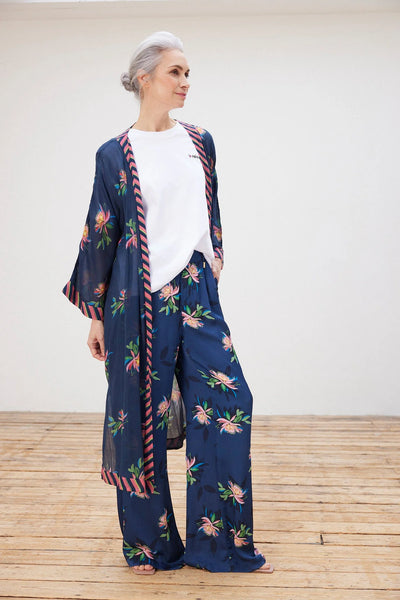 POM Amsterdam - Expressive flower trousers! 14