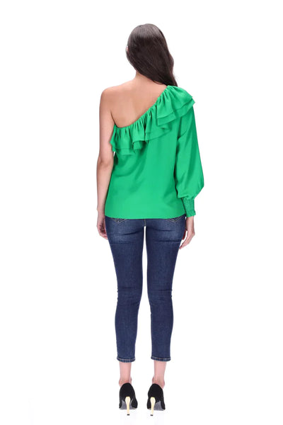 PRETTY BASIC (LN) Green off the shoulder top! 8